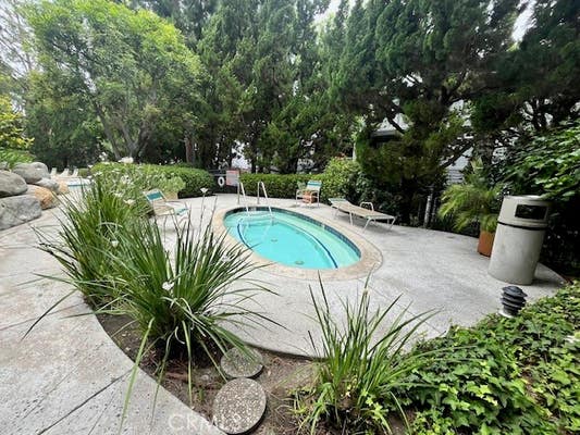 1406 BRETT PL