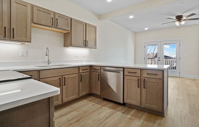 3 beds, 2.5 baths, 1,960 sqft, $2,600, Unit 116 Eiche Drive - Unit 2