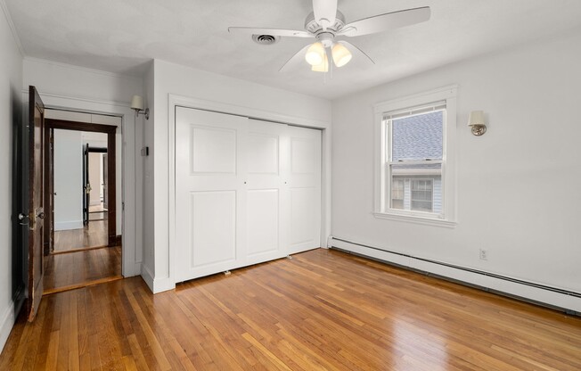 3 beds, 1.5 baths, 1,100 sqft, $3,150, Unit 38