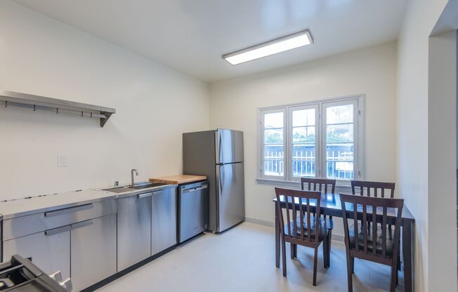 1 bed, 1 bath, $2,103.75, Unit Unit 6