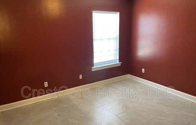 3216 S MENDENHALL RD