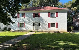 Cute cozy 1 bedroom 1 bathroom