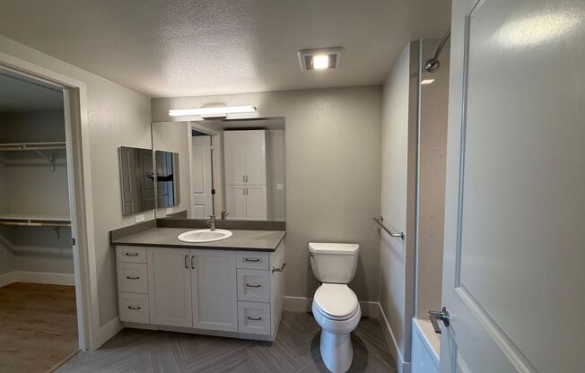 1 bed, 1 bath, 819 sqft, $3,995, Unit 312