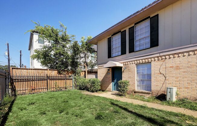 Spring Branch Townhome