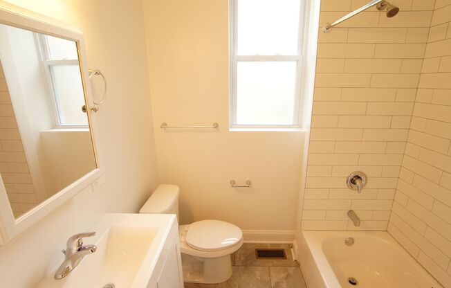 2814 Troy LLC