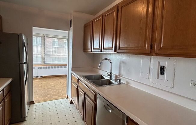 2 beds, 1 bath, 1,200 sqft, $2,800, Unit 418-0505