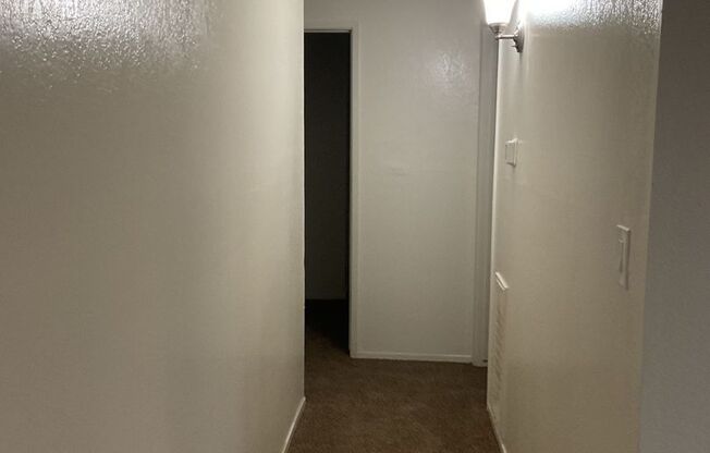 2 beds, 1 bath, 968 sqft, $1,345, Unit 1632-139