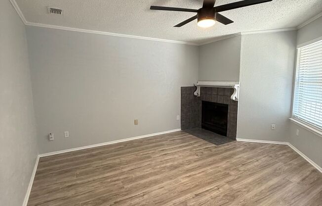 5608 Cougar Drive # 214