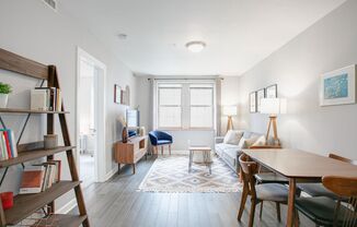 Fantastic 1 BR/1BTH in Columbia Heights, just 3 blocks from Metro Station!