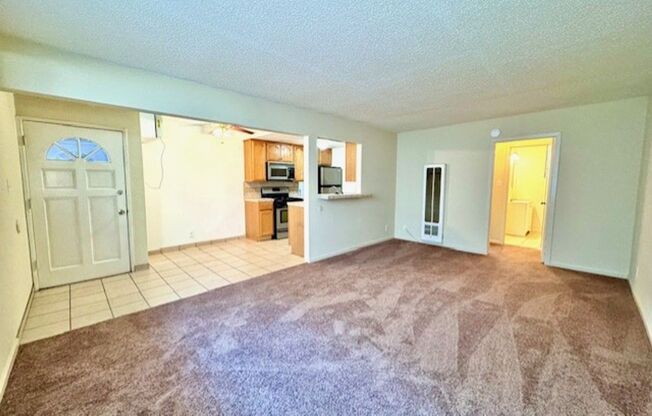 1 bed, 1 bath, 671 sqft, $2,075, Unit B