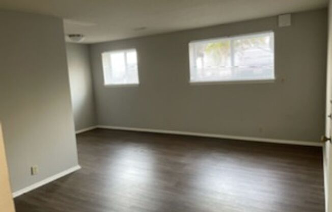 Eleganz Rentals (4619 N 56th Street)