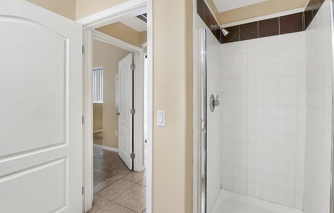 2 beds, 2 baths, $1,525, Unit UNIT 1116