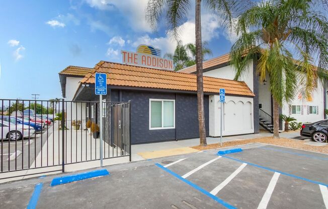 1 bed, 1 bath, 830 sqft, $2,295, Unit 212