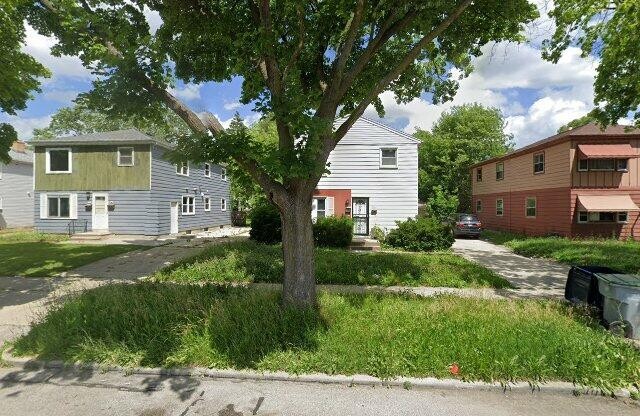 5854 N 64 ST
