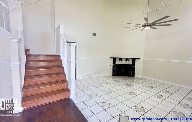 3018 SARA DR