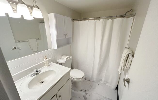 1 bed, 1 bath, 625 sqft, $1,189, Unit B214