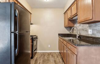 2 beds, 1 bath, $1,050, Unit Unit 4