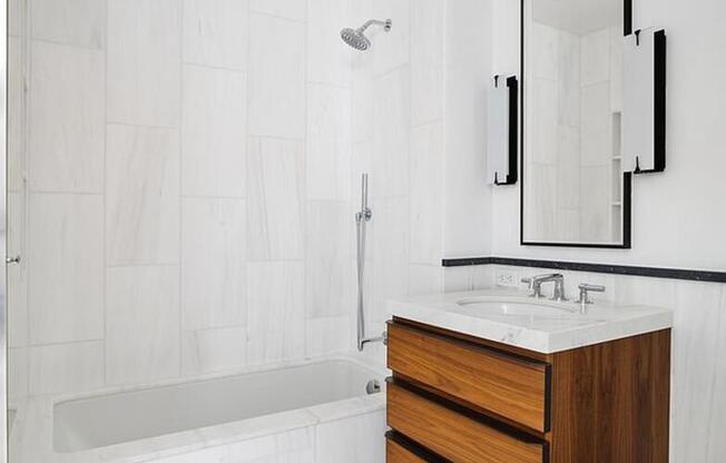 1 bed, 1 bath, 609 sqft, $6,000, Unit 24A