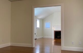 2 beds, 1 bath, $2,975