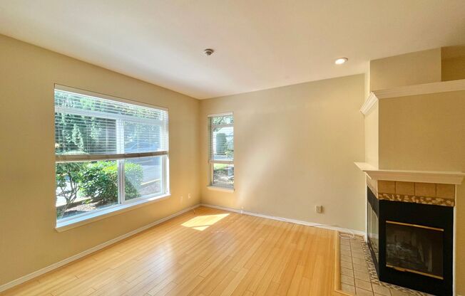 Great Town House For Rent