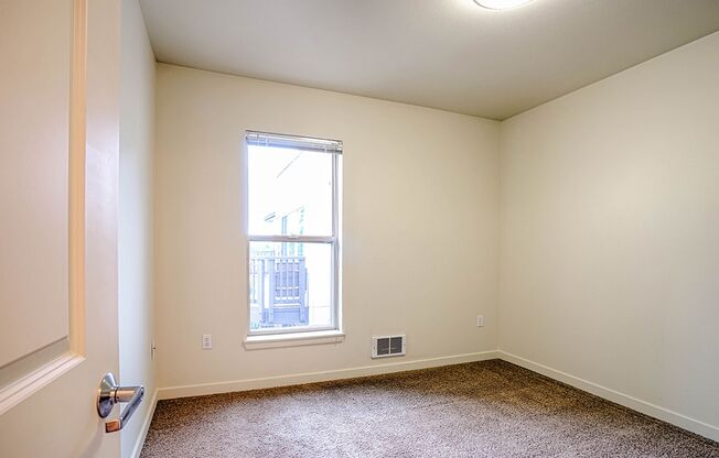 1 bed, 1 bath, 751 sqft, $2,500, Unit 212