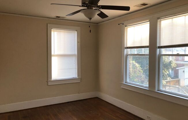 1 bed, 1 bath, 703 sqft, $1,150