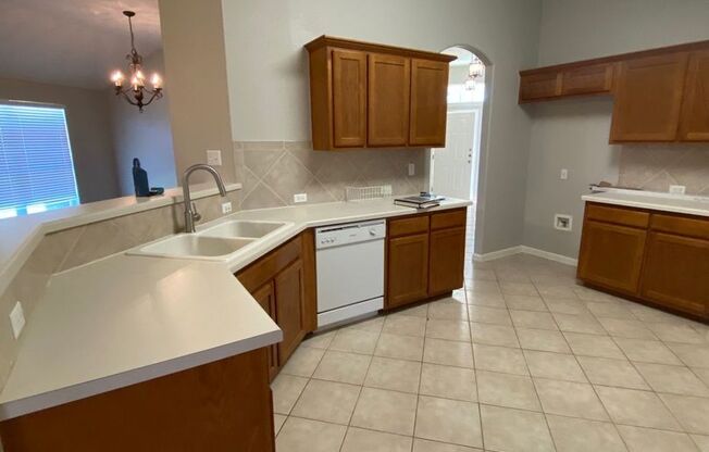 NICE ONE STORY HOME IN HIGHLAND PARK