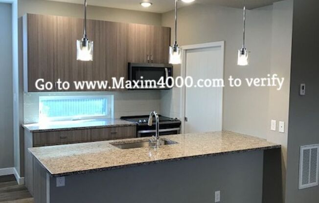 859 STRUTHERS AVE #404 - GREAT 2BR
