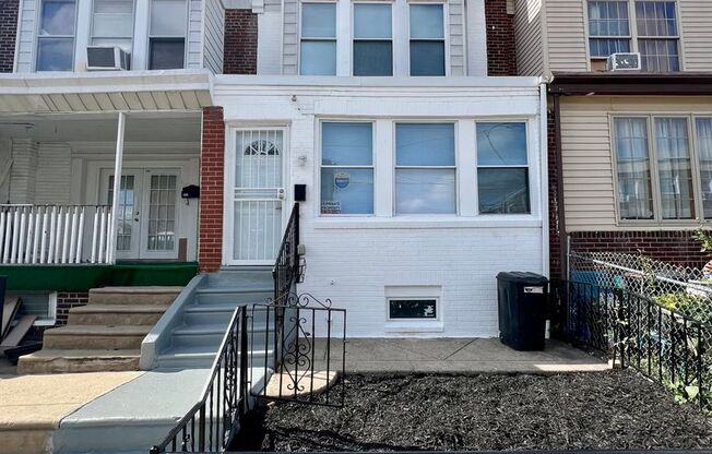 Newly Renovated 3-Bedroom Townhome in Elmwood Park! Available NOW!