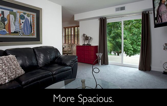 2 beds, 1 bath, 1,000 sqft, $1,250, Unit 11B