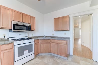 3 beds, 1 bath, $1,175