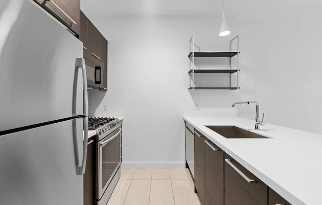 1 bed, 1 bath, $2,995, Unit 105D