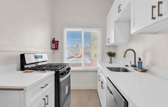 Studio, 1 bath, $1,895, Unit 123