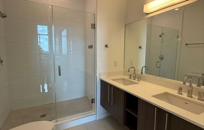 2 beds, 2 baths, 1,066 sqft, $3,299, Unit 4-806