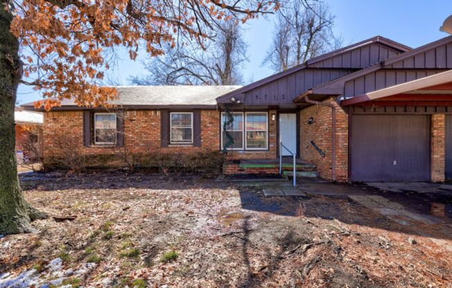 4 bed, 2 bath home in Warr Acres,OK