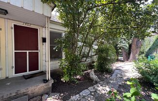 Charming Travis Heights Home Near South Congress