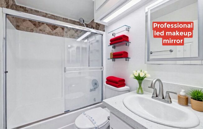 Studio, 1 bath, 330 sqft, $2,195, Unit 105