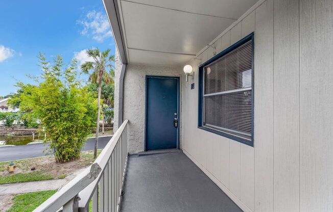 1BD/1BA Apartment off Curry Ford in Henley Park Apartments!