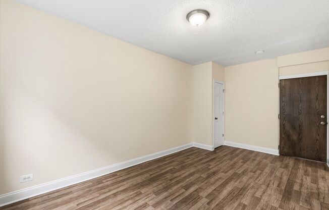 Studio, 1 bath, 320 sqft, $1,250, Unit 408