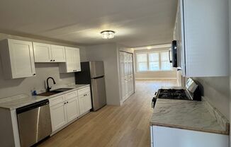 532 W 26th