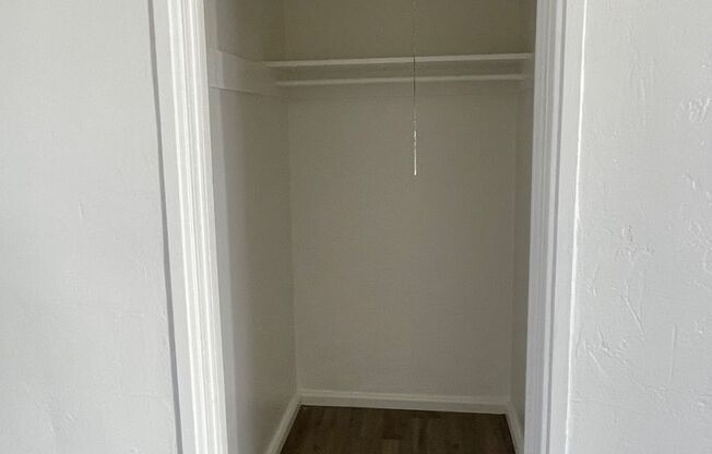 Studio, 1 bath, 150 sqft, $1,150, Unit 13