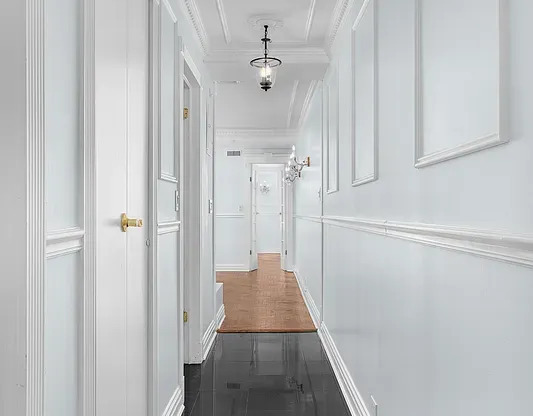 1 bed, 1 bath, $5,000, Unit 7L