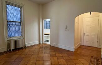 1 bed, 1 bath, 600 sqft, $1,550, Unit #4