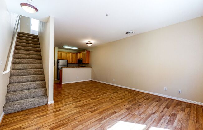 1 bed, 1.5 baths, $1,995, Unit #19