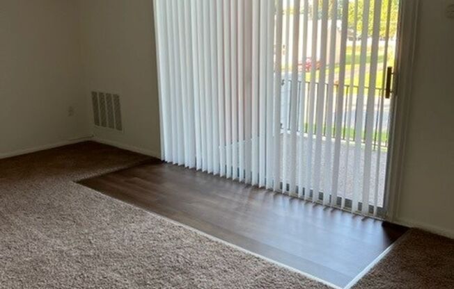 1 bed, 1 bath, 740 sqft, $1,600, Unit 00 - K- 7