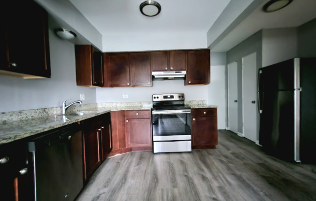 3115 W 79 ST
