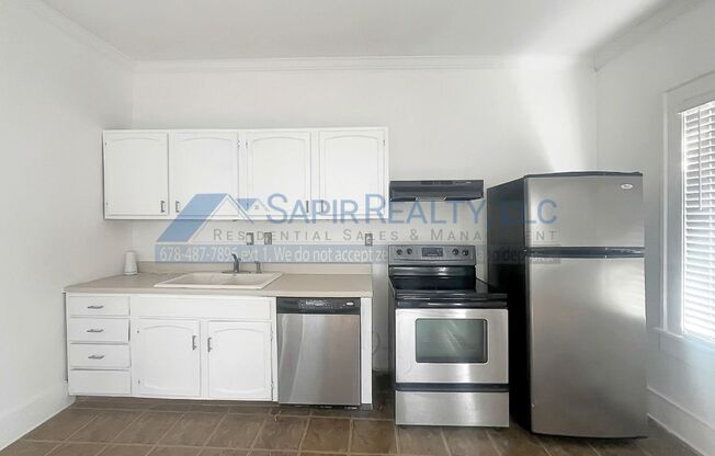 1 bed, 1 bath, 1,877 sqft, $1,500, Unit A