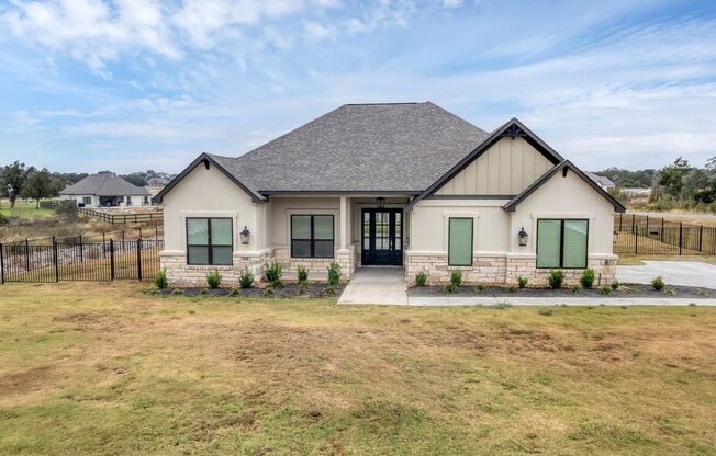 101 Treaty Oak Cove Spicewood, TX 78669