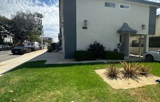 3602 KEYSTONE AVE