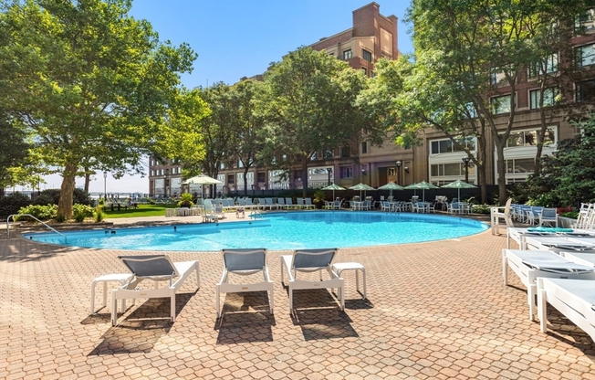 2 beds, 1 bath, 875 sqft, $3,500, Unit 20H